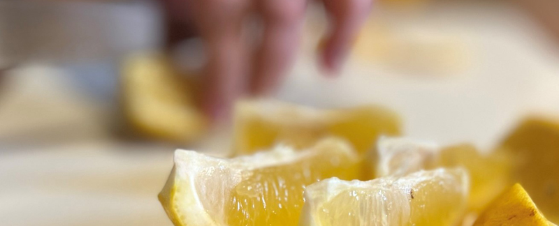 How to Safely Cut a Lemon